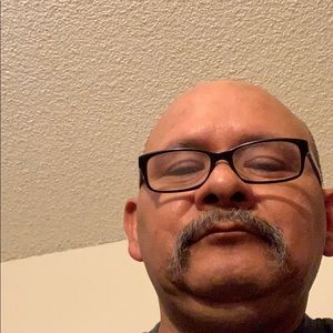 Meet your Posher, Gilberto